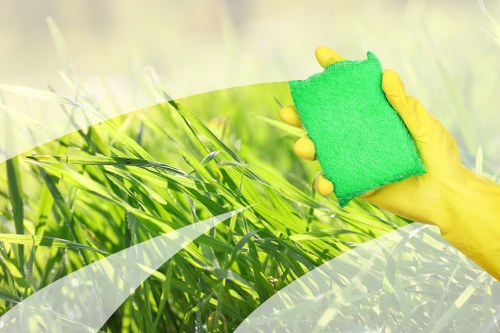 Move-in cleaning service for an empty home in Outhkensington